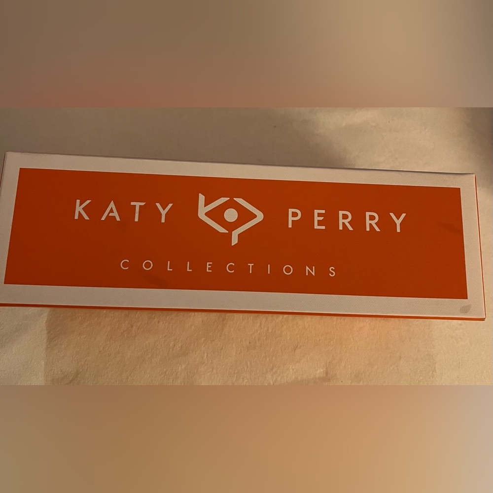 Katy Perry Caramel Slide Sandals size 6 Casual Flats Work Fun School Shoes - Picture 6 of 6